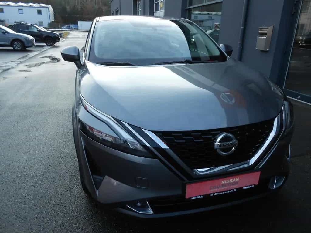 Nissan Qashqai Acenta*WINTERPAKET*NAVI*WINTERRÄDER 11/2021-photo-2
