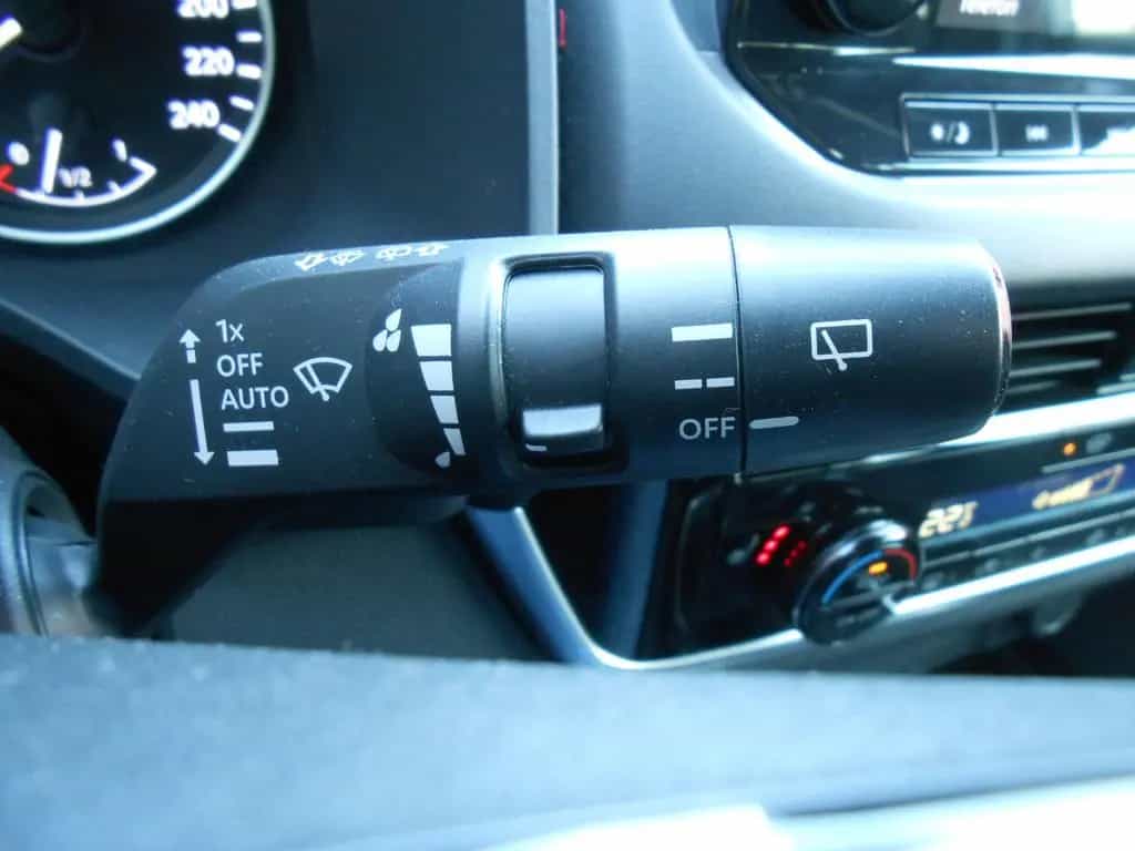 Nissan Qashqai Acenta*WINTERPAKET*NAVI*WINTERRÄDER 11/2021-photo-23