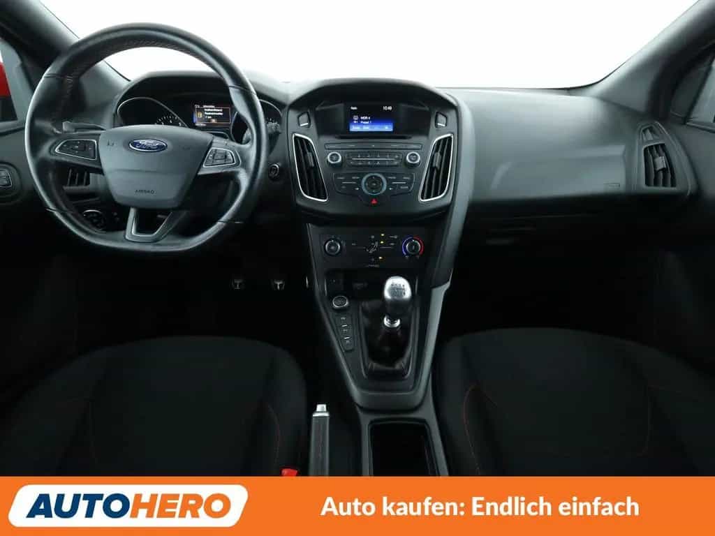 Ford Focus 1.0 EcoBoost ST-Line*PDC*SHZ*AHK*KLIMA* 11/2016-photo-11