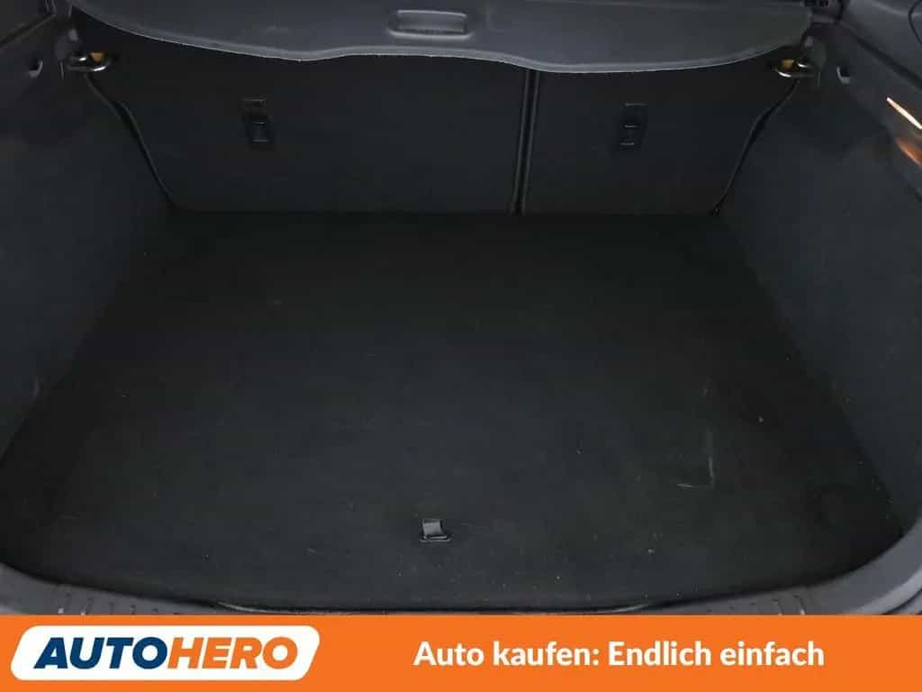 Ford Focus 1.0 EcoBoost ST-Line*PDC*SHZ*AHK*KLIMA* 11/2016-photo-17