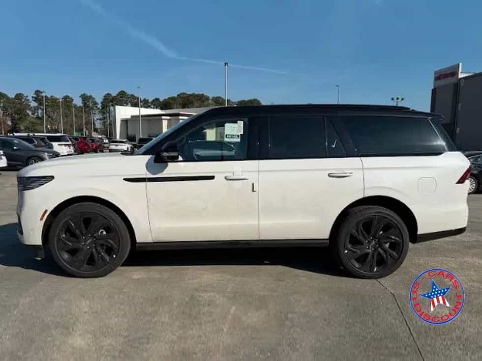 Lincoln Navigator 2026 Navigator AWD Black Label - Special Edition null-photo-2