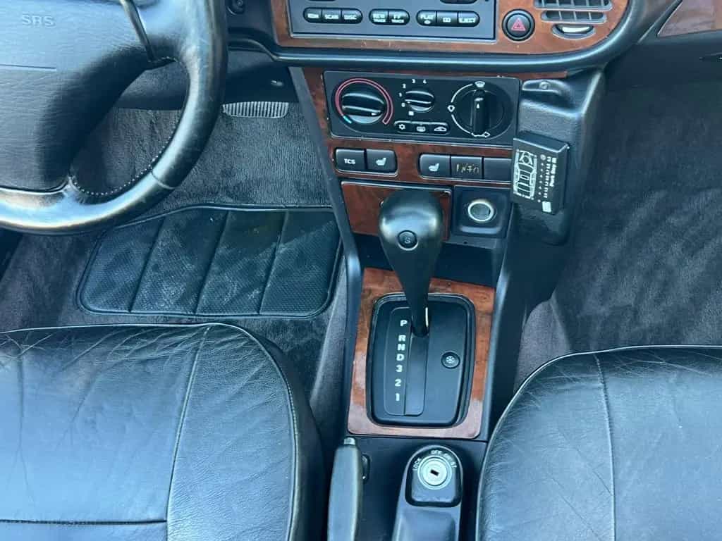Saab 900 2.5 V6 SE Cabrio*LEDER*AUTOMATIK*SHZ* 06/1997-photo-11