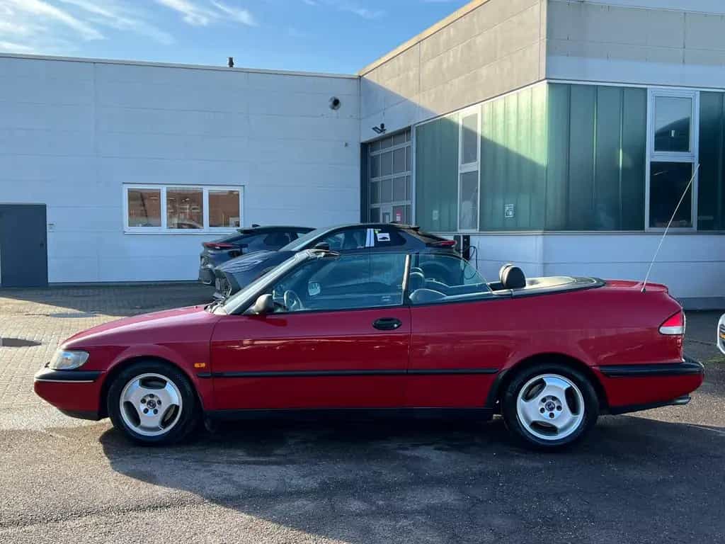 Saab 900 2.5 V6 SE Cabrio*LEDER*AUTOMATIK*SHZ* 06/1997-photo-4