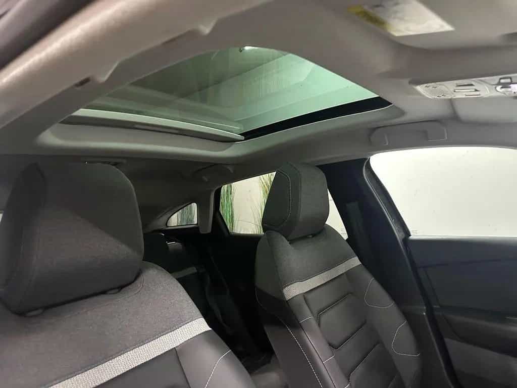 Citroën C4 Max 1.2 PT 130 Autom.+Navi+360CAM+PanoDach+AC 06/2024-photo-12