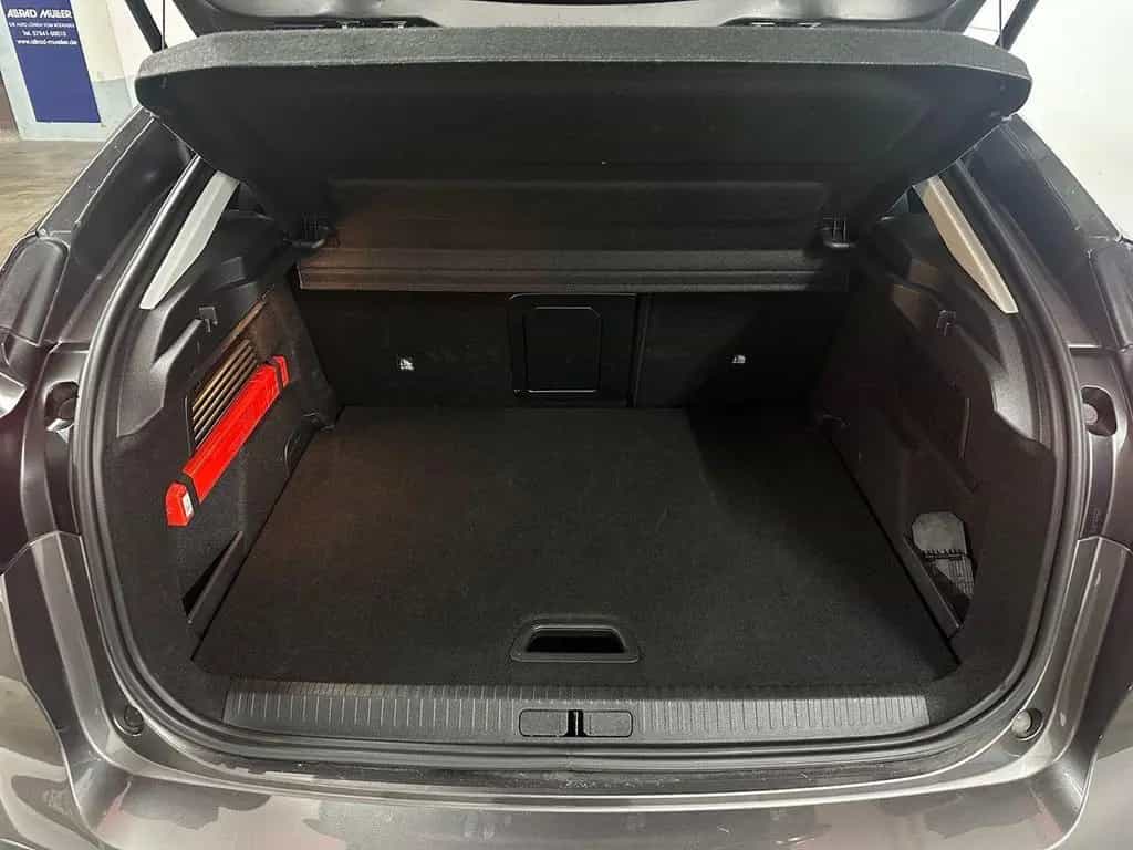 Citroën C4 Max 1.2 PT 130 Autom.+Navi+360CAM+PanoDach+AC 06/2024-photo-29