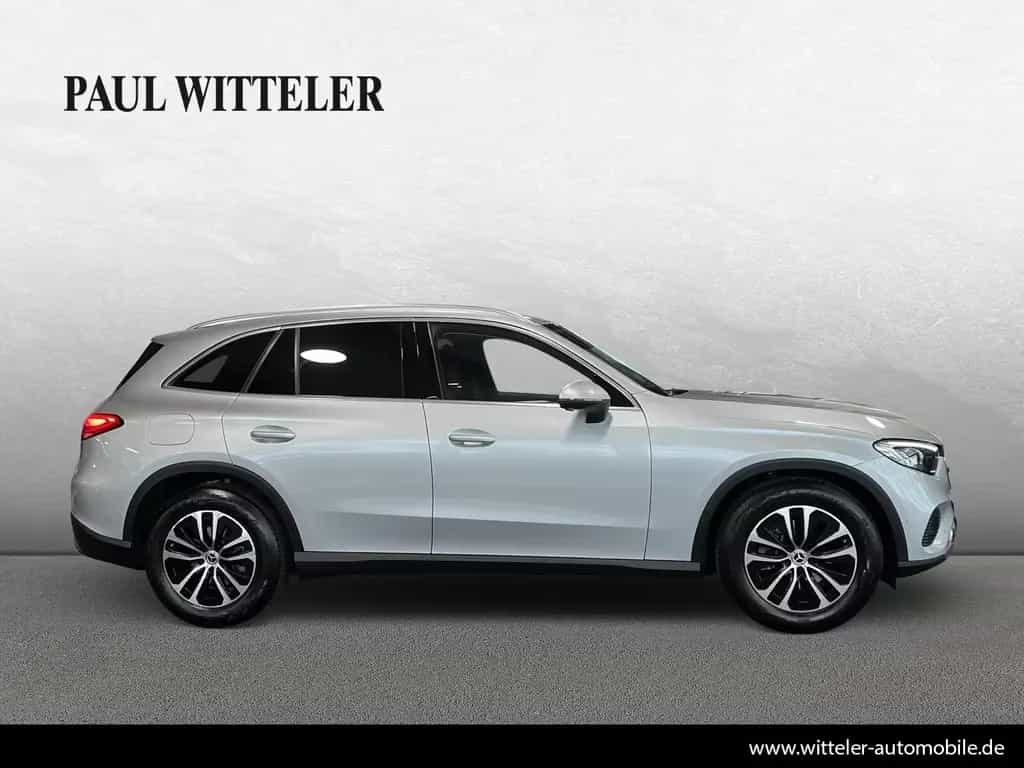 Mercedes-Benz GLC 220 d 4MATIC AVANTGARDE LED/AHK/LHZG/Memory 11/2024-photo-4