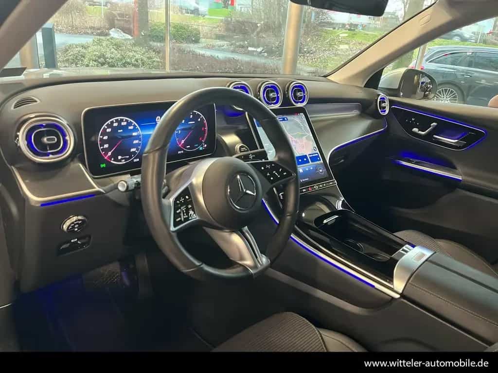 Mercedes-Benz GLC 220 d 4MATIC AVANTGARDE LED/AHK/LHZG/Memory 11/2024-photo-8