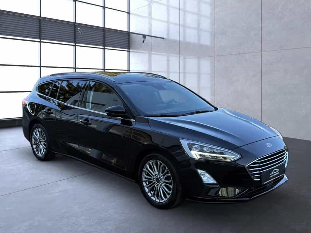 Ford Focus Turnier Titanium+LED+NAVI+PANO+B&O+KAMERA 03/2019-photo-2