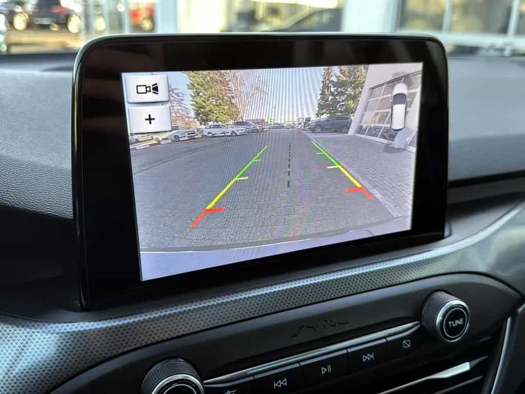 Ford Focus Turnier Titanium+LED+NAVI+PANO+B&O+KAMERA 03/2019-photo-21