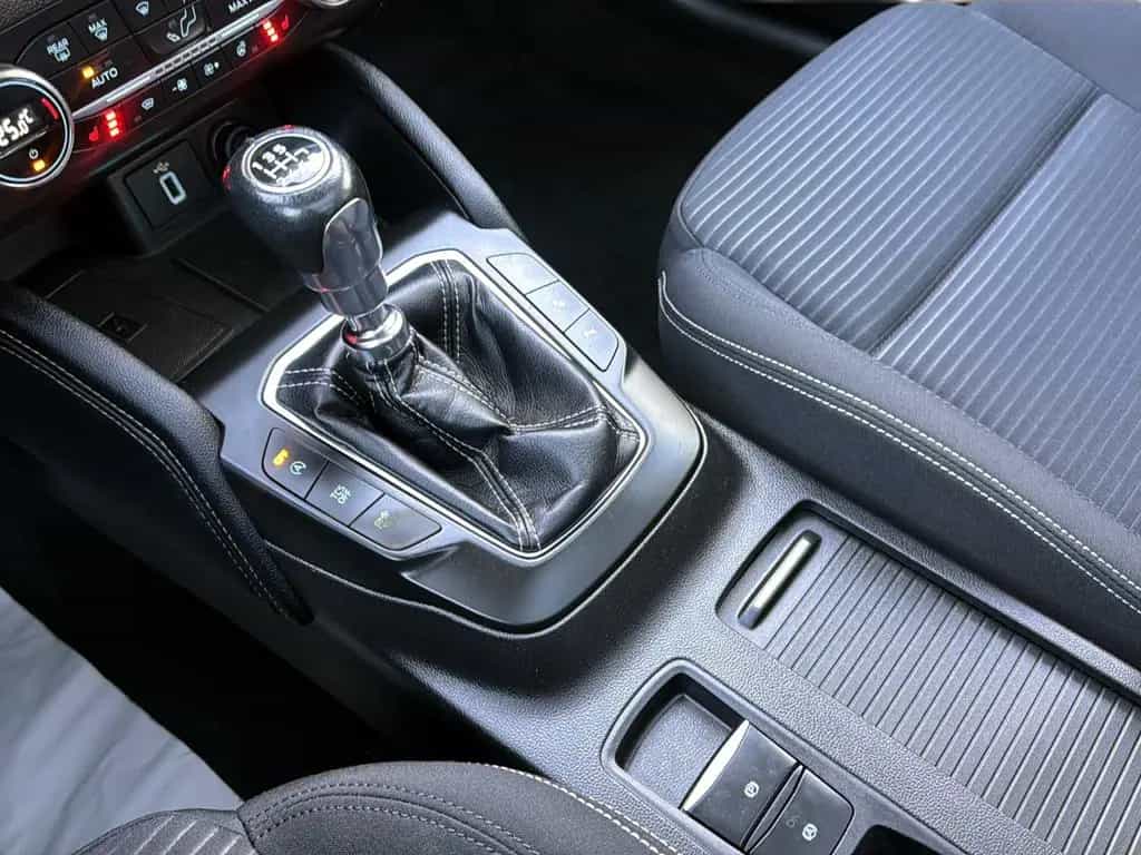 Ford Focus Turnier Titanium+LED+NAVI+PANO+B&O+KAMERA 03/2019-photo-23