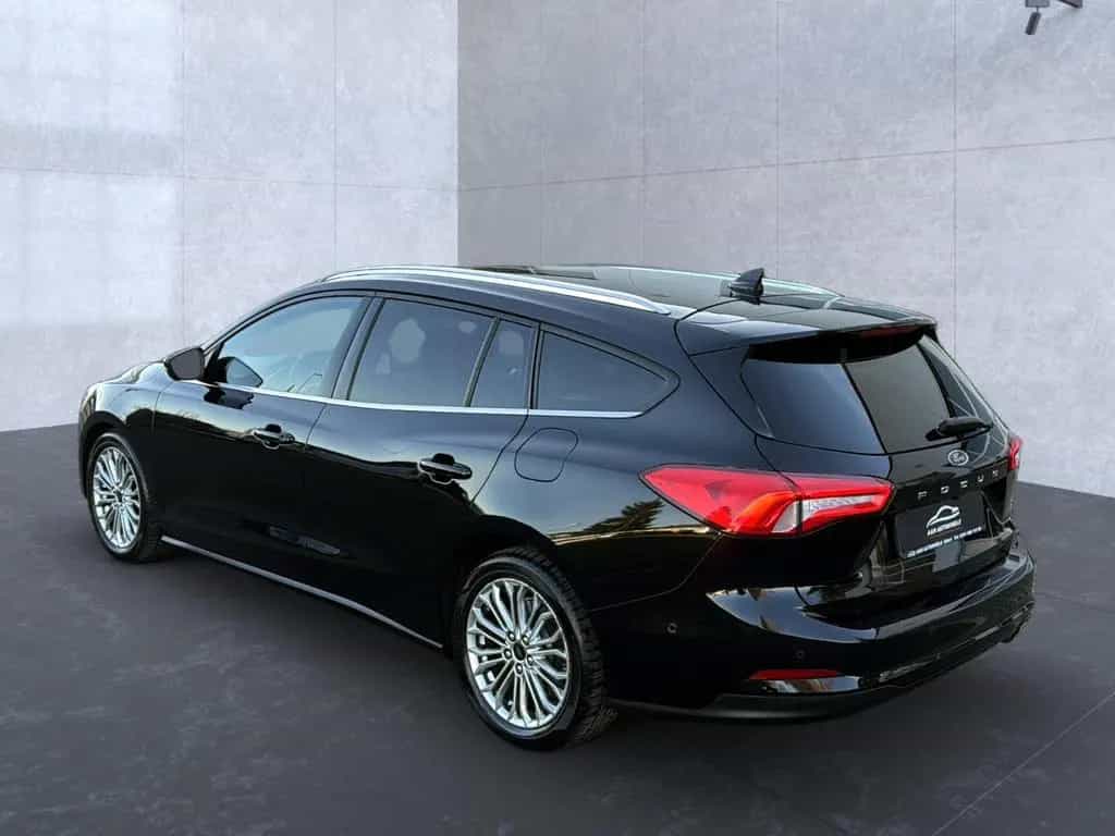 Ford Focus Turnier Titanium+LED+NAVI+PANO+B&O+KAMERA 03/2019-photo-5