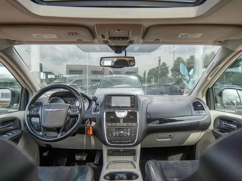 Chrysler Other Town & Country Town & Country 3.6 V6 | Schuifdak 01/2014-photo-2