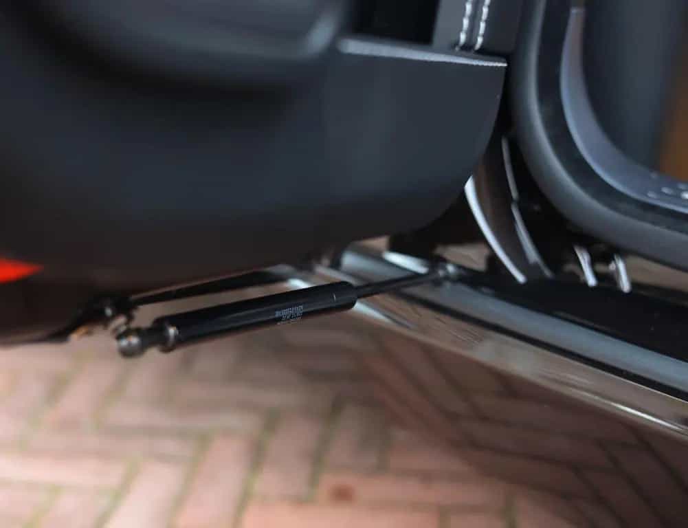 Aston Martin Rapide 6.0 S | B&O - Camera - Collectable 05/2015-photo-39