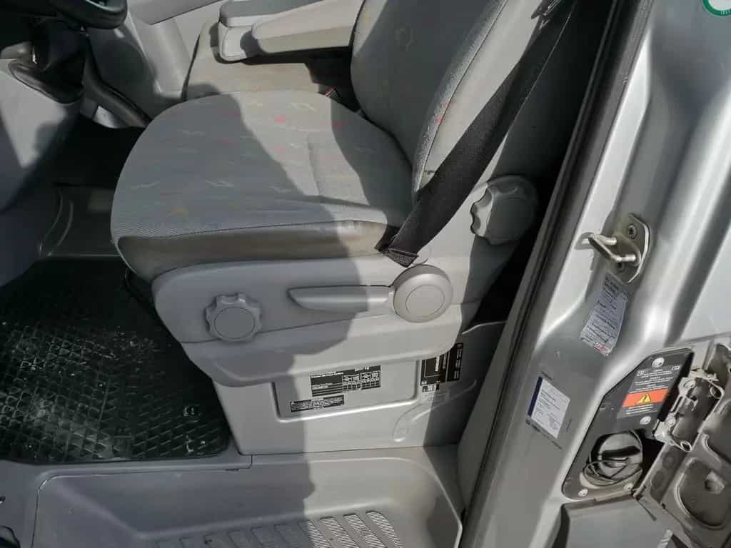 Volkswagen Crafter 2.5 TDI  Einzelkabine*LR*GRA*Klima* 10/2008-photo-17