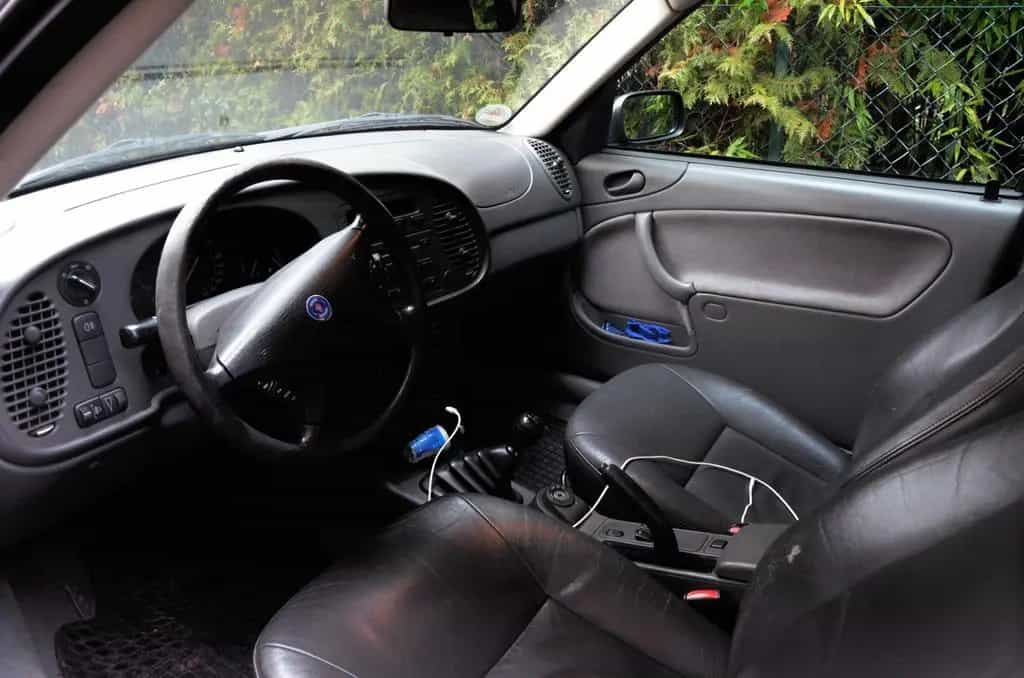 Saab 9-3 2.0i S Coupé S 04/2000-photo-5