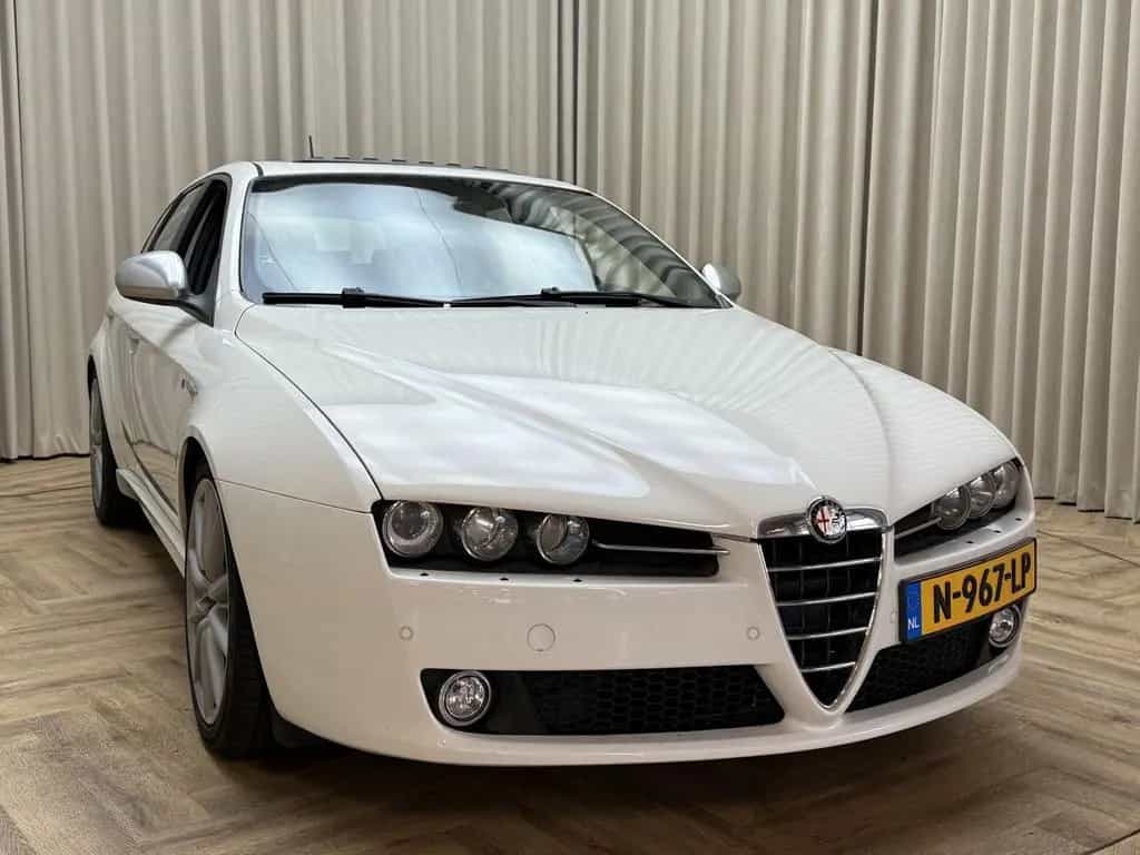 Alfa Romeo 159 159 Sportwagon 1.7 T TI / Nw. APK *Schuifda 09/2009-photo-14