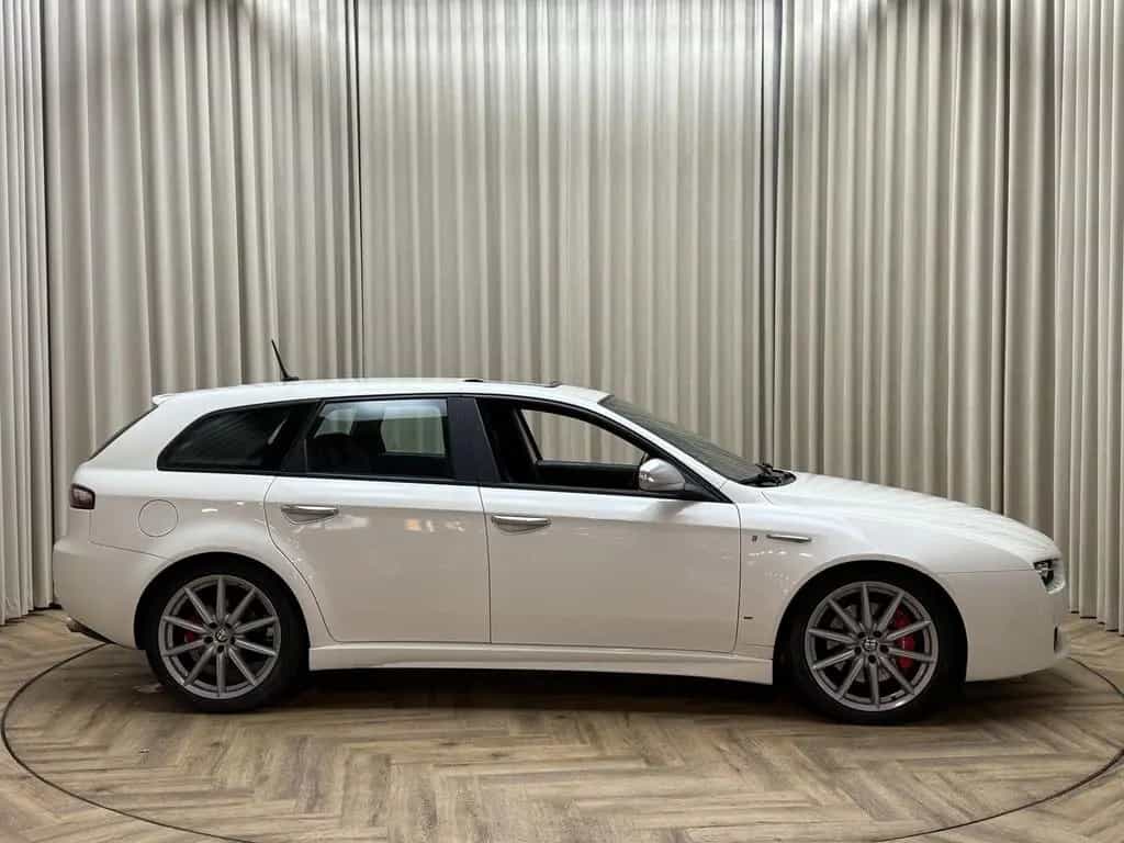 Alfa Romeo 159 159 Sportwagon 1.7 T TI / Nw. APK *Schuifda 09/2009-photo-16