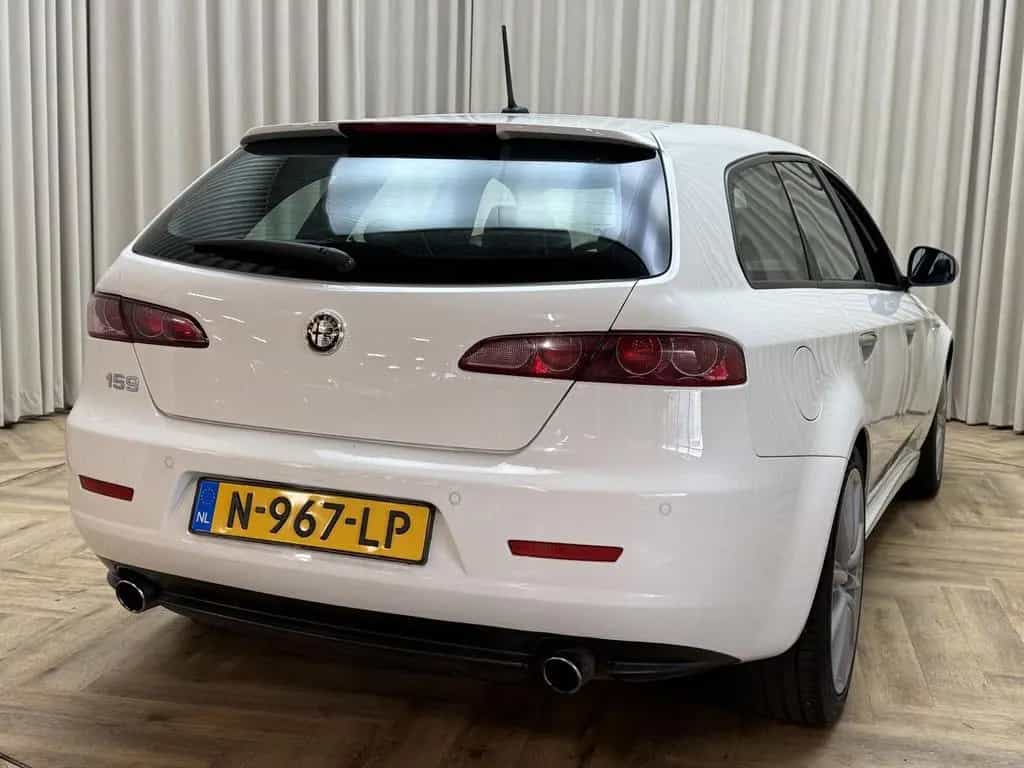 Alfa Romeo 159 159 Sportwagon 1.7 T TI / Nw. APK *Schuifda 09/2009-photo-18