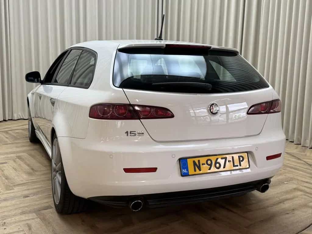Alfa Romeo 159 159 Sportwagon 1.7 T TI / Nw. APK *Schuifda 09/2009-photo-2