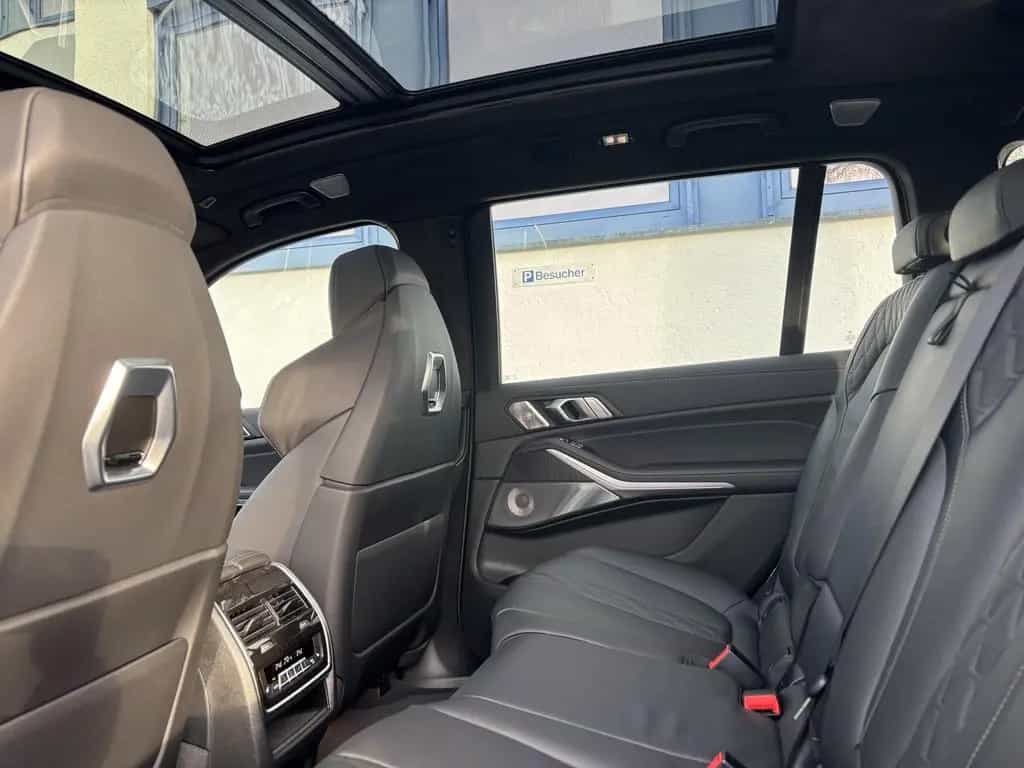ALPINA XB7 MANUFAKTUR SWITCH-TRONIC Allrad 09/2025-photo-15
