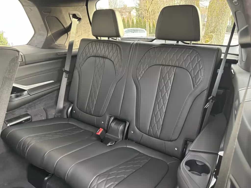 ALPINA XB7 MANUFAKTUR SWITCH-TRONIC Allrad 09/2025-photo-16
