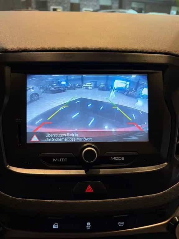 Lada Vesta Luxus 4x Sihzg Kamera Tempomat BT-Audio 04/2018-photo-23