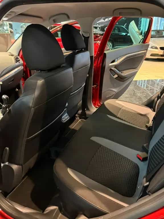 Lada Vesta Luxus 4x Sihzg Kamera Tempomat BT-Audio 04/2018-photo-30