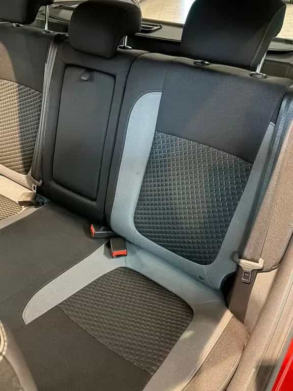 Lada Vesta Luxus 4x Sihzg Kamera Tempomat BT-Audio 04/2018-photo-31