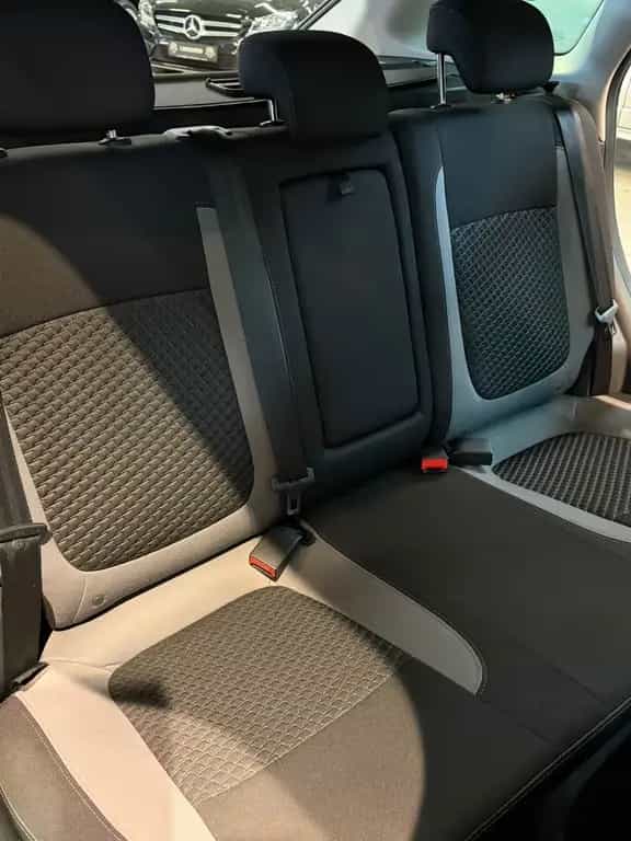 Lada Vesta Luxus 4x Sihzg Kamera Tempomat BT-Audio 04/2018-photo-35