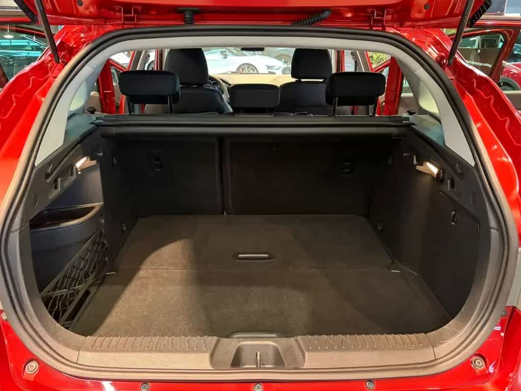 Lada Vesta Luxus 4x Sihzg Kamera Tempomat BT-Audio 04/2018-photo-36