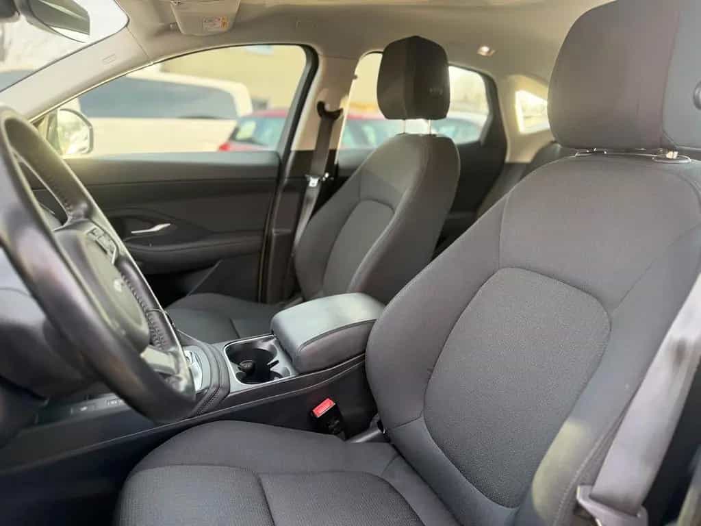 Jaguar E-Pace P200 AWD NAVI SHZ DIGTACHO AMBIENT LED EH 11/2018-photo-11