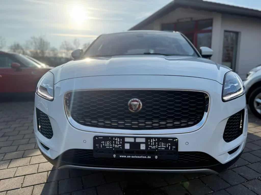 Jaguar E-Pace P200 AWD NAVI SHZ DIGTACHO AMBIENT LED EH 11/2018-photo-0