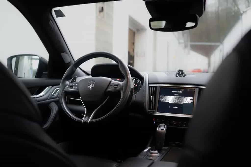 Maserati Levante Modena S MY 22 Sportsitze B&W Carbon Alc 12/2021-photo-11