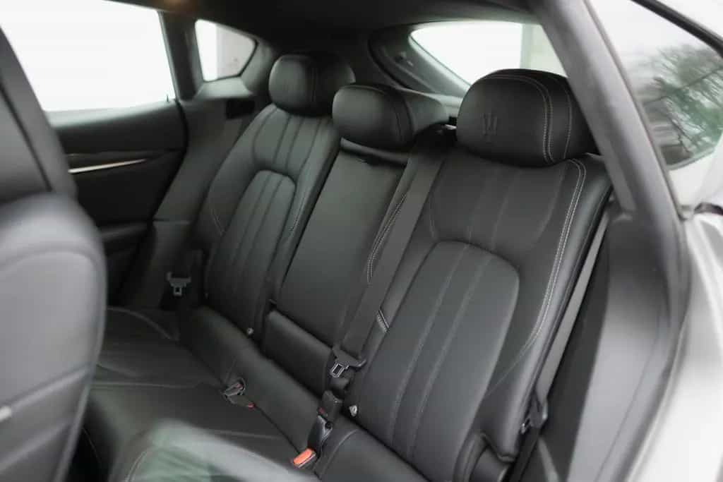Maserati Levante Modena S MY 22 Sportsitze B&W Carbon Alc 12/2021-photo-16