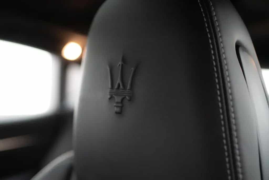 Maserati Levante Modena S MY 22 Sportsitze B&W Carbon Alc 12/2021-photo-22