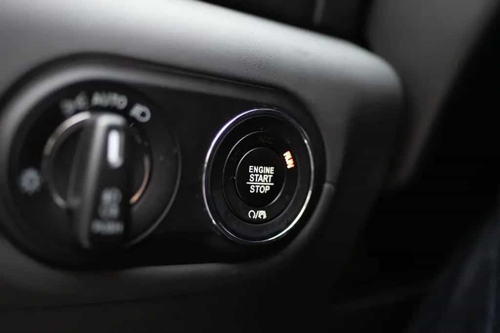Maserati Levante Modena S MY 22 Sportsitze B&W Carbon Alc 12/2021-photo-23