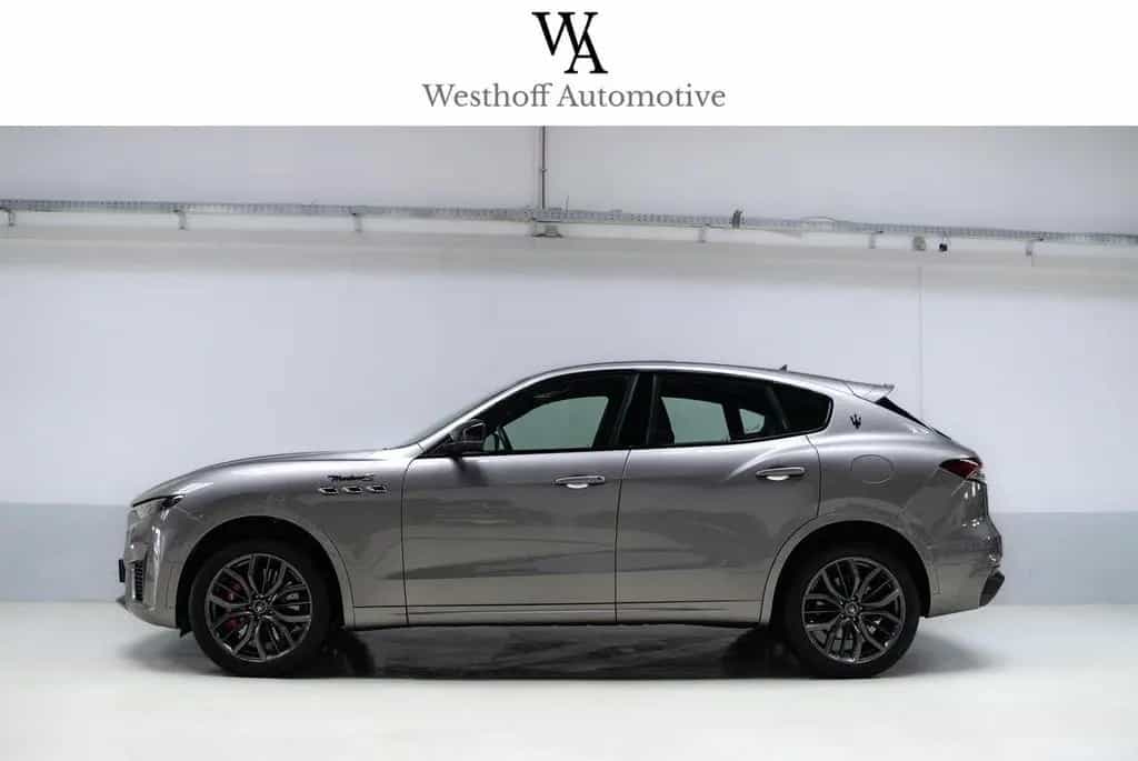 Maserati Levante Modena S MY 22 Sportsitze B&W Carbon Alc 12/2021-photo-4