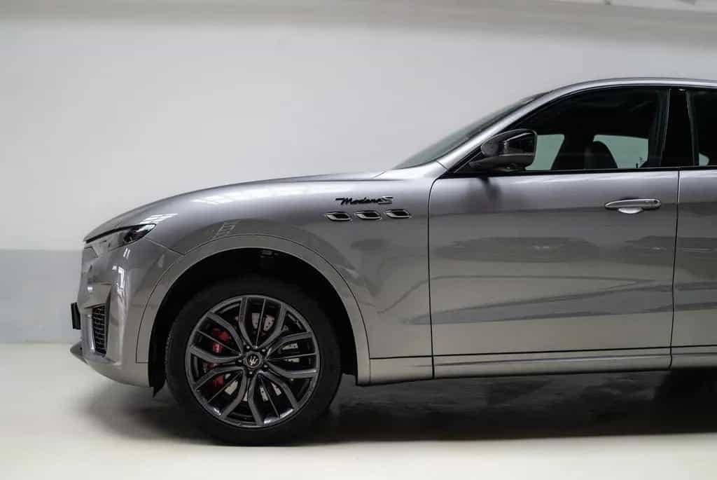 Maserati Levante Modena S MY 22 Sportsitze B&W Carbon Alc 12/2021-photo-5