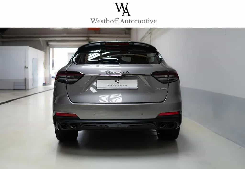 Maserati Levante Modena S MY 22 Sportsitze B&W Carbon Alc 12/2021-photo-9