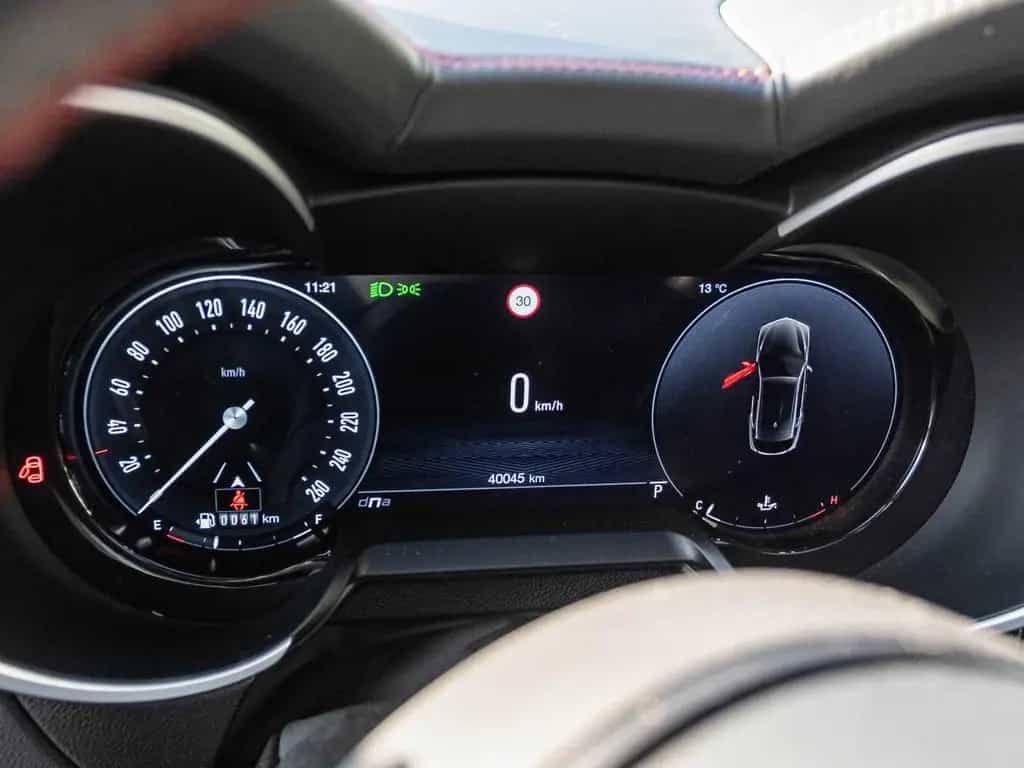 Alfa Romeo Stelvio COMPETIZIONE 2.0 Turbo 16V AT8-Q4 06/2023-photo-10