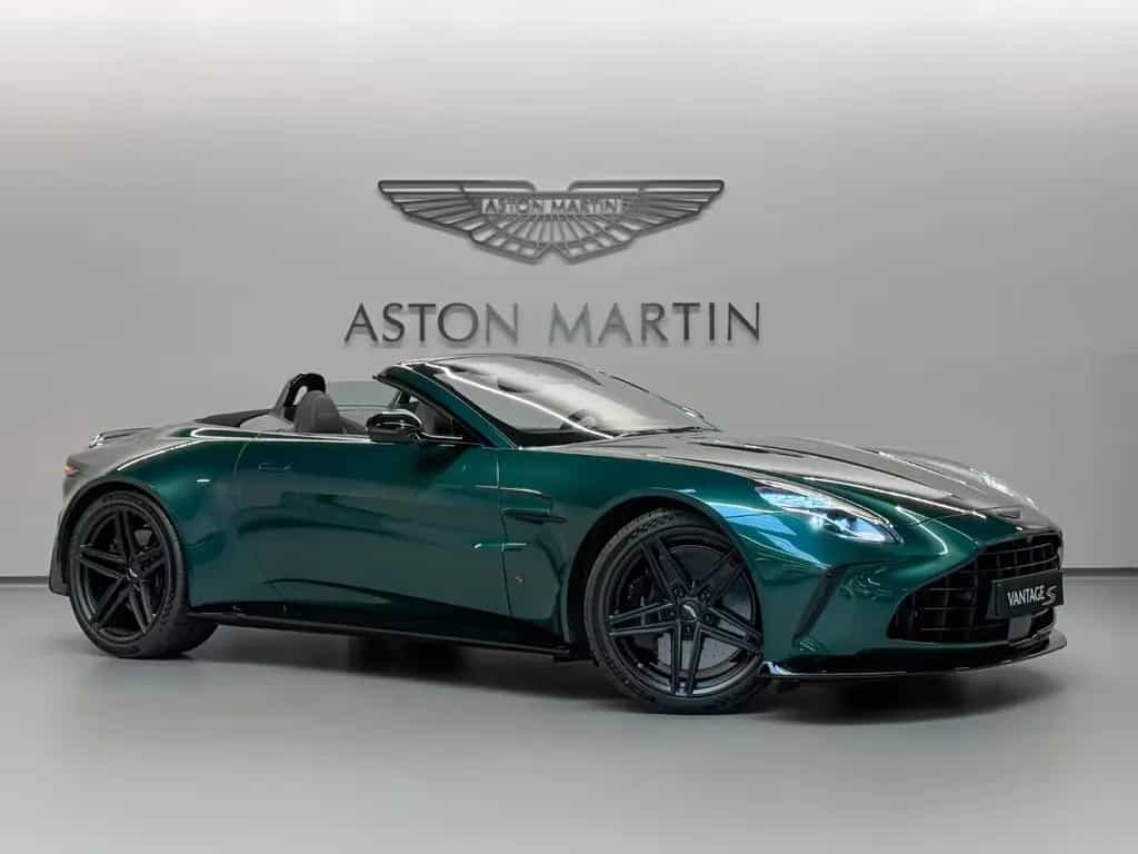 Aston Martin NEW Vantage S Roadster | MODELYEAR 2026 null-photo-0