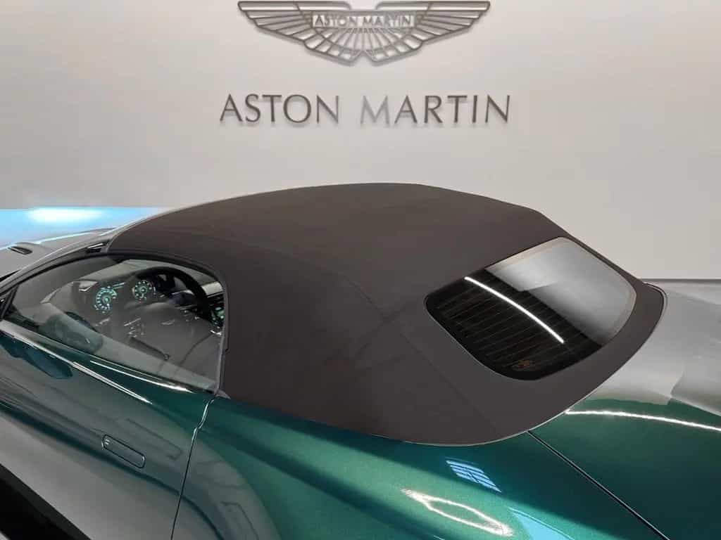Aston Martin NEW Vantage S Roadster | MODELYEAR 2026 null-photo-12