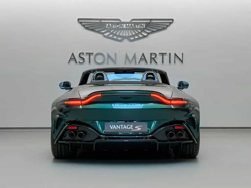 Aston Martin NEW Vantage S Roadster | MODELYEAR 2026 null-photo-6