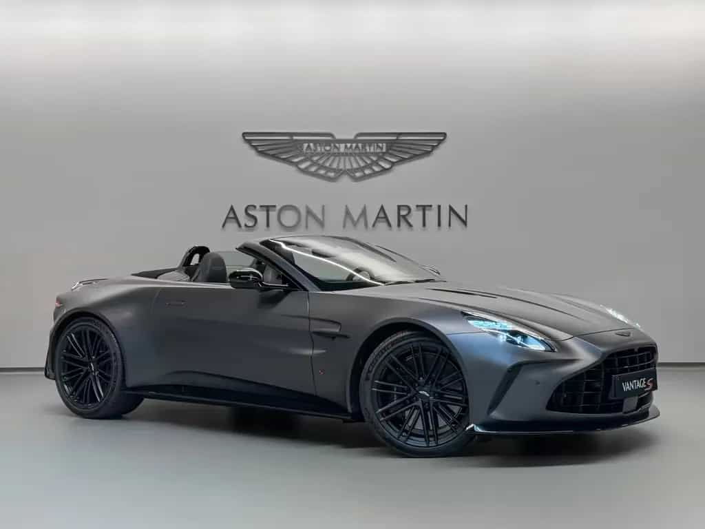 Aston Martin V8 Vantage NEW Vantage S Roadster | MODELYEAR 2026 null-photo-0