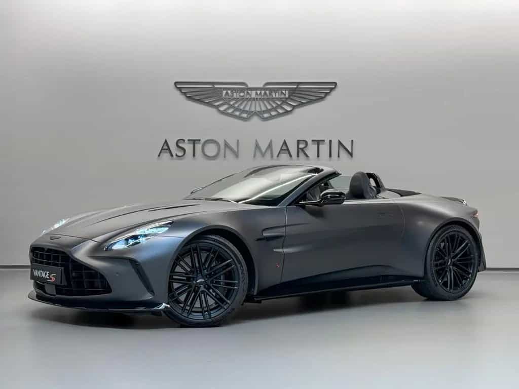Aston Martin V8 Vantage NEW Vantage S Roadster | MODELYEAR 2026 null-photo-1