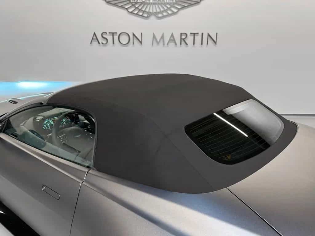 Aston Martin V8 Vantage NEW Vantage S Roadster | MODELYEAR 2026 null-photo-15