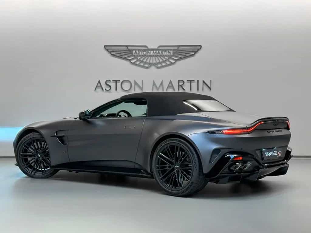 Aston Martin V8 Vantage NEW Vantage S Roadster | MODELYEAR 2026 null-photo-5