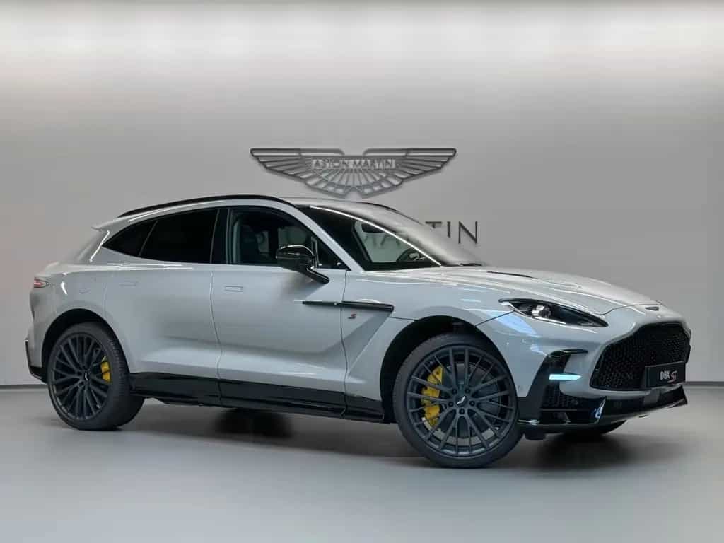 Aston Martin DBX S || NEW MODELYEAR 2026 null-photo-0