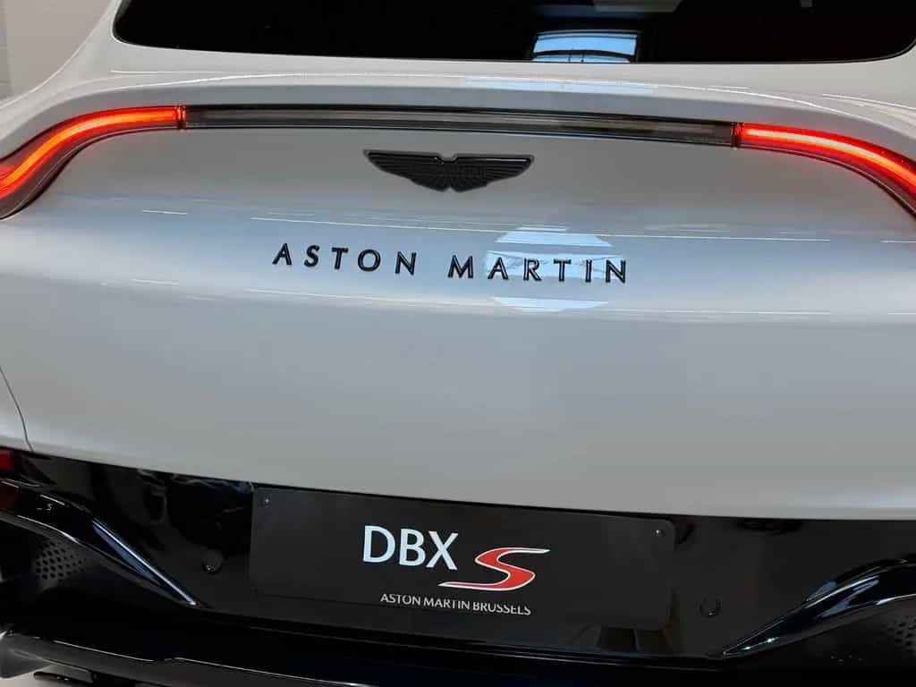 Aston Martin DBX S || NEW MODELYEAR 2026 null-photo-12