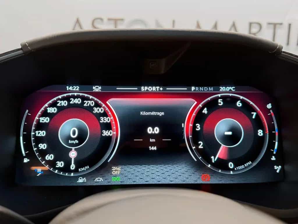 Aston Martin DBX S || NEW MODELYEAR 2026 null-photo-17